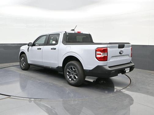 SPACE WHITE METALLIC 2026 Ford Maverick XLT