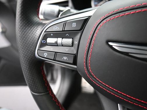 2024 Genesis G70 3.3T RWD Sport Advanced