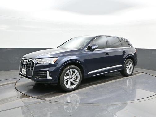2024 Audi Q7 45 Premium Plus