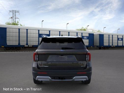 Agate Black Metallic 2026 Ford Explorer Platinum