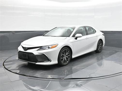 2024 Toyota Camry XLE
