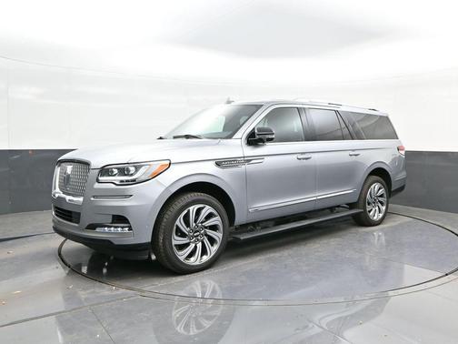 2024 Lincoln Navigator Premiere