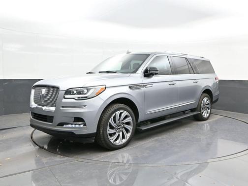 2024 Lincoln Navigator Premiere
