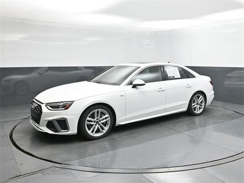 2023 Audi A4 45 S line Premium Plus