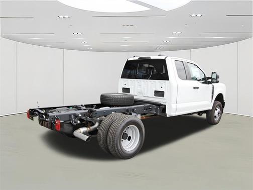 2025 Ford F-350 XL