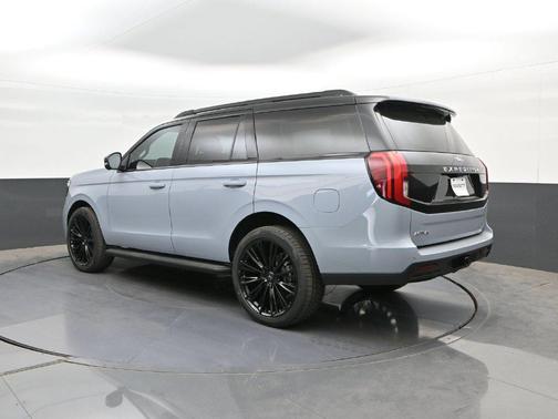 GLACIER GRAY MET TRI-COAT 2026 Ford Expedition Active
