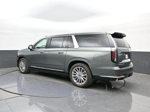 2023 Cadillac Escalade ESV Premium Luxury