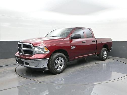 Delmonico Red Pearlcoat 2024 RAM 1500 Classic SLT