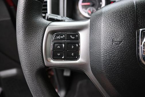 Delmonico Red Pearlcoat 2024 RAM 1500 Classic SLT