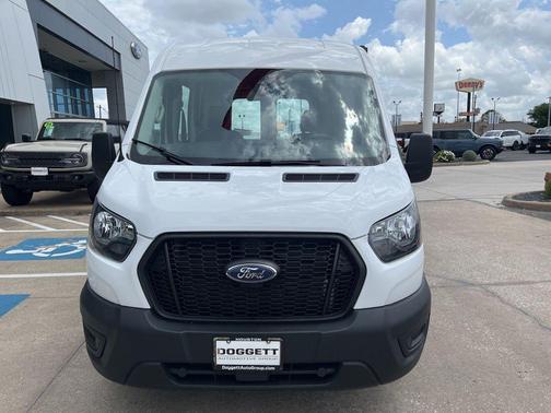 2023 Ford Transit-250 Base