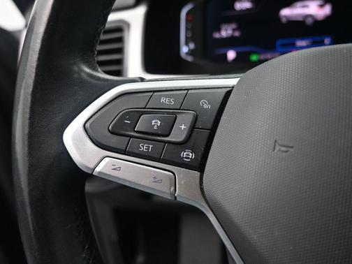 2020 Volkswagen Atlas Cross Sport 2.0T SEL