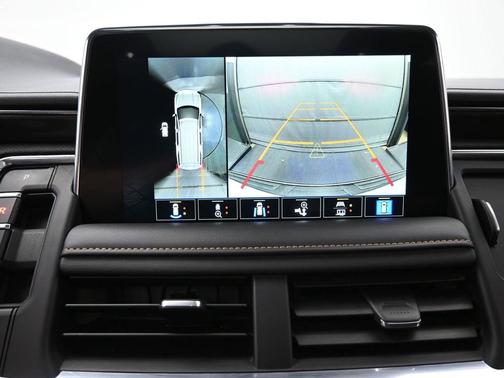 2024 GMC Yukon XL 4WD AT4