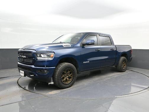 Patriot Blue Pearlcoat 2023 RAM 1500 Laramie