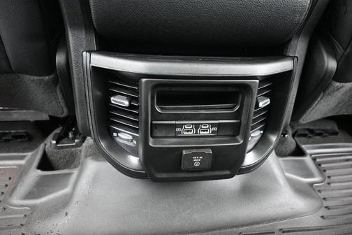 Patriot Blue Pearlcoat 2023 RAM 1500 Laramie
