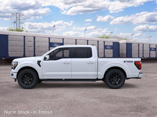 Star White Metallic Tri-Coat 2026 Ford F-150 Lariat