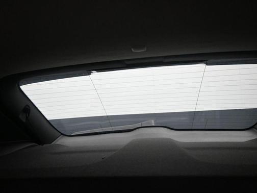 2023 Volvo XC40 B5 Plus Bright Theme