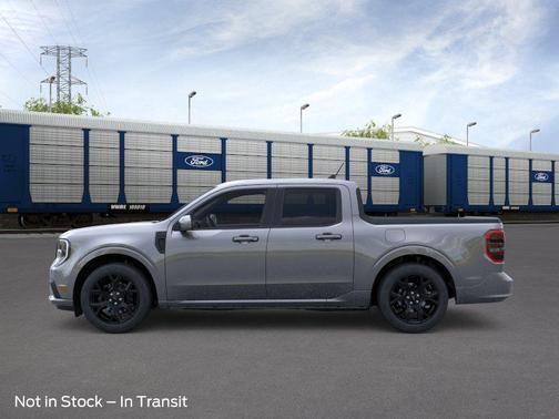 Carbonized Gray Metallic 2026 Ford Maverick Lobo Standard