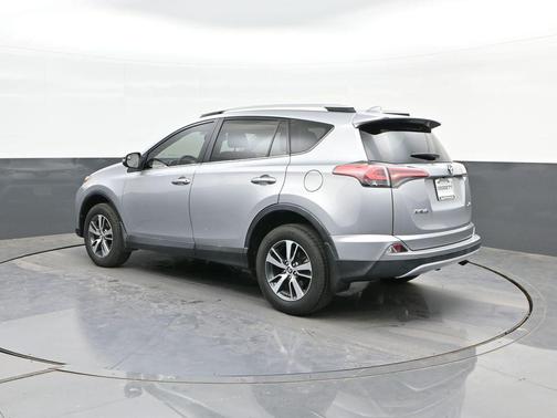 Silver Sky Metallic 2016 Toyota RAV4 XLE