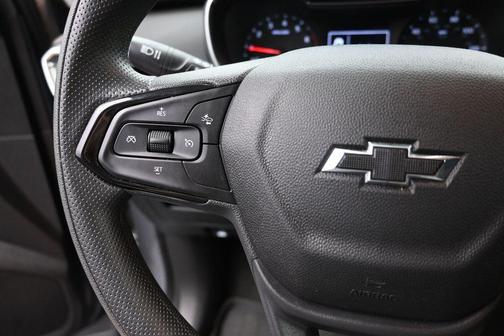 Sterling Gray Metallic 2023 Chevrolet Trailblazer LT