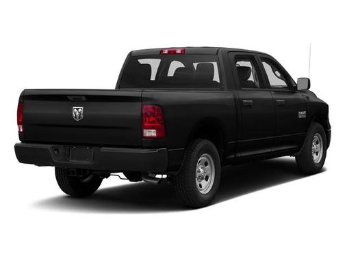 Brilliant Black Crystal Pearlcoat 2017 RAM 1500 Express