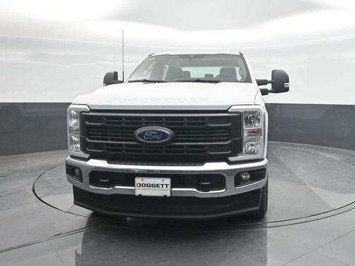 OXFORD WHITE 2026 Ford F-250 XL