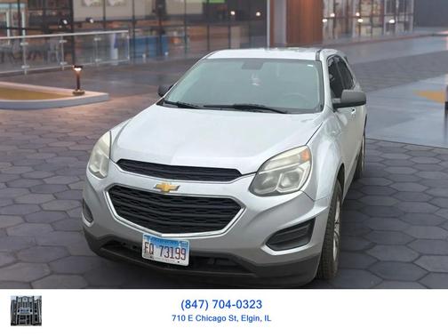 Silver Ice Metallic 2017 Chevrolet Equinox LS
