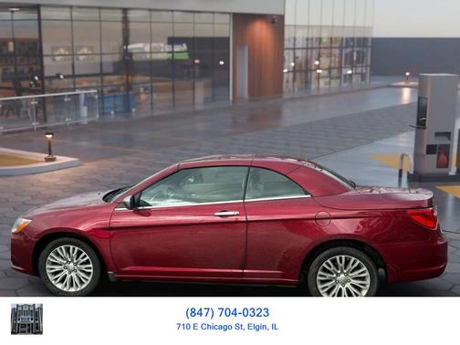 2011 Chrysler 200 Limited