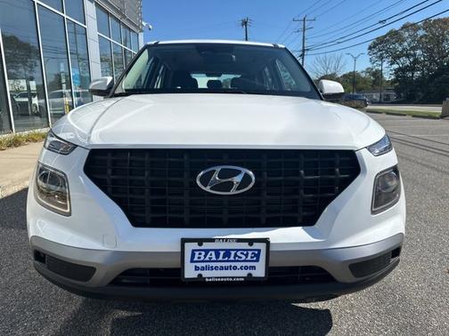 2025 Hyundai VENUE SE