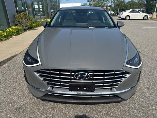 2022 Hyundai SONATA Hybrid Blue