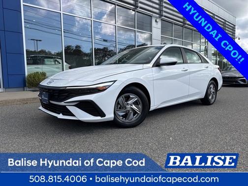 2025 Hyundai ELANTRA SE