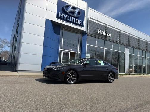Blue 2023 Hyundai SONATA SEL Plus