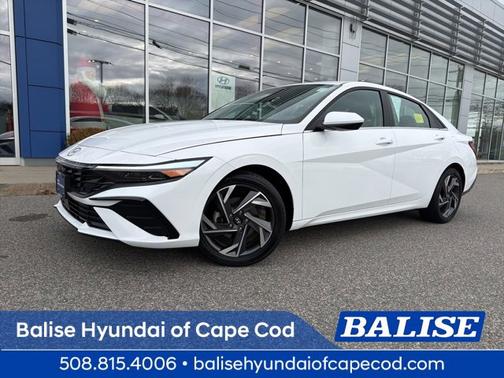 2024 Hyundai ELANTRA SEL