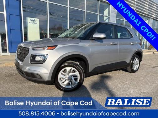 2025 Hyundai VENUE SE