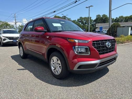 2025 Hyundai VENUE SE