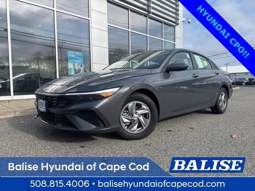 2025 Hyundai ELANTRA SE