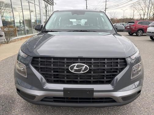 2025 Hyundai VENUE SE