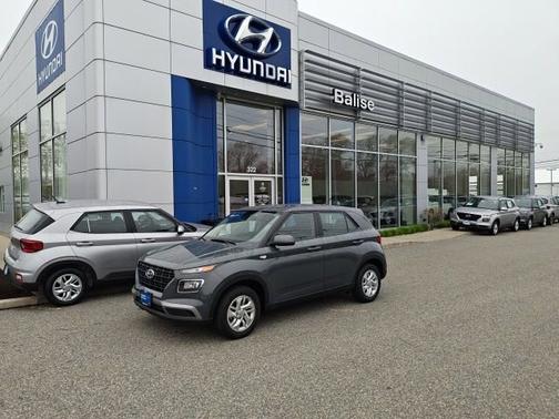 Gray 2026 Hyundai VENUE SE