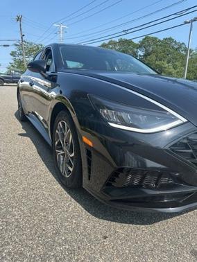2022 Hyundai SONATA SEL