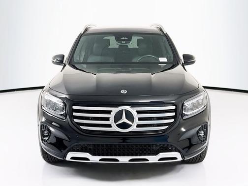 2024 Mercedes-Benz GLB 250 
