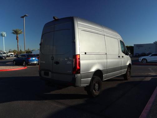 2025 Mercedes-Benz Sprinter 2500 Standard Roof