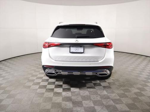 2026 Mercedes-Benz GLC 300 Base