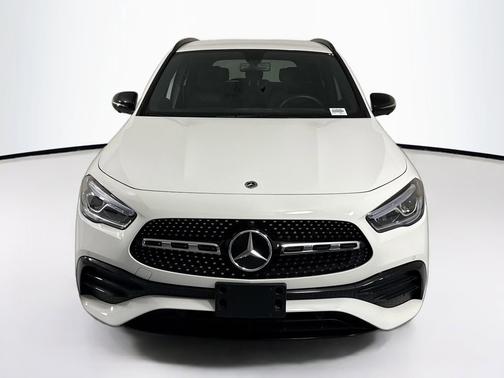 Polar White 2023 Mercedes-Benz GLA 250