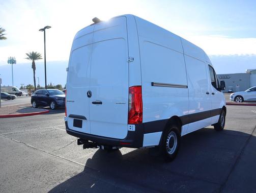 2024 Mercedes-Benz Sprinter 2500 Standard Roof