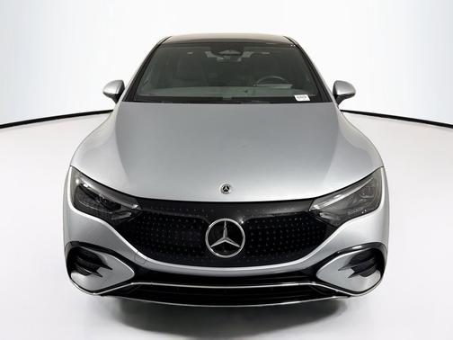Cirrus Silver Metallic 2023 Mercedes-Benz EQE 500 4MATIC+
