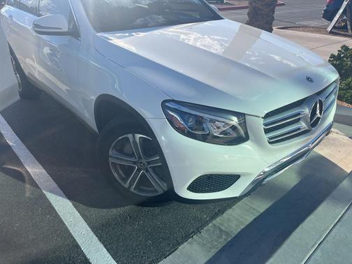 2019 Mercedes-Benz GLC 300 Base