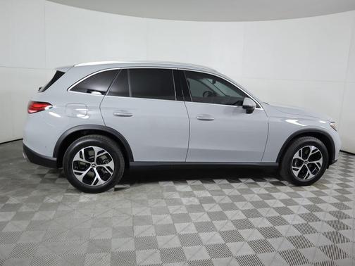 2026 Mercedes-Benz GLC 350e Base