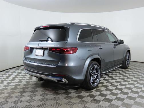 2025 Mercedes-Benz GLS 450 4MATIC