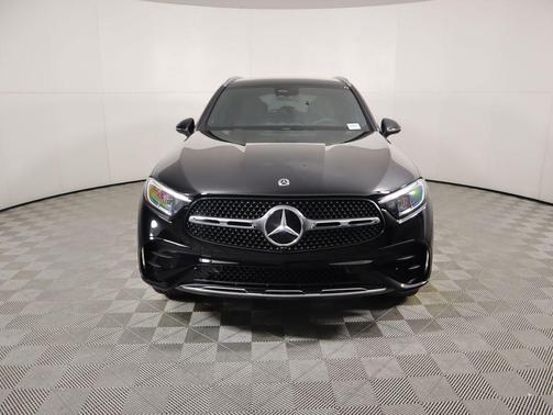 2026 Mercedes-Benz GLC 300 Base