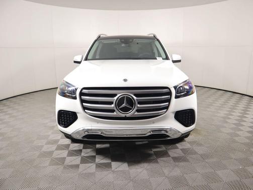 2026 Mercedes-Benz GLS 450 4MATIC