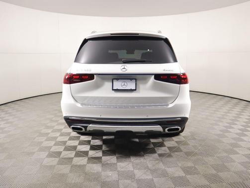 2026 Mercedes-Benz GLS 450 4MATIC